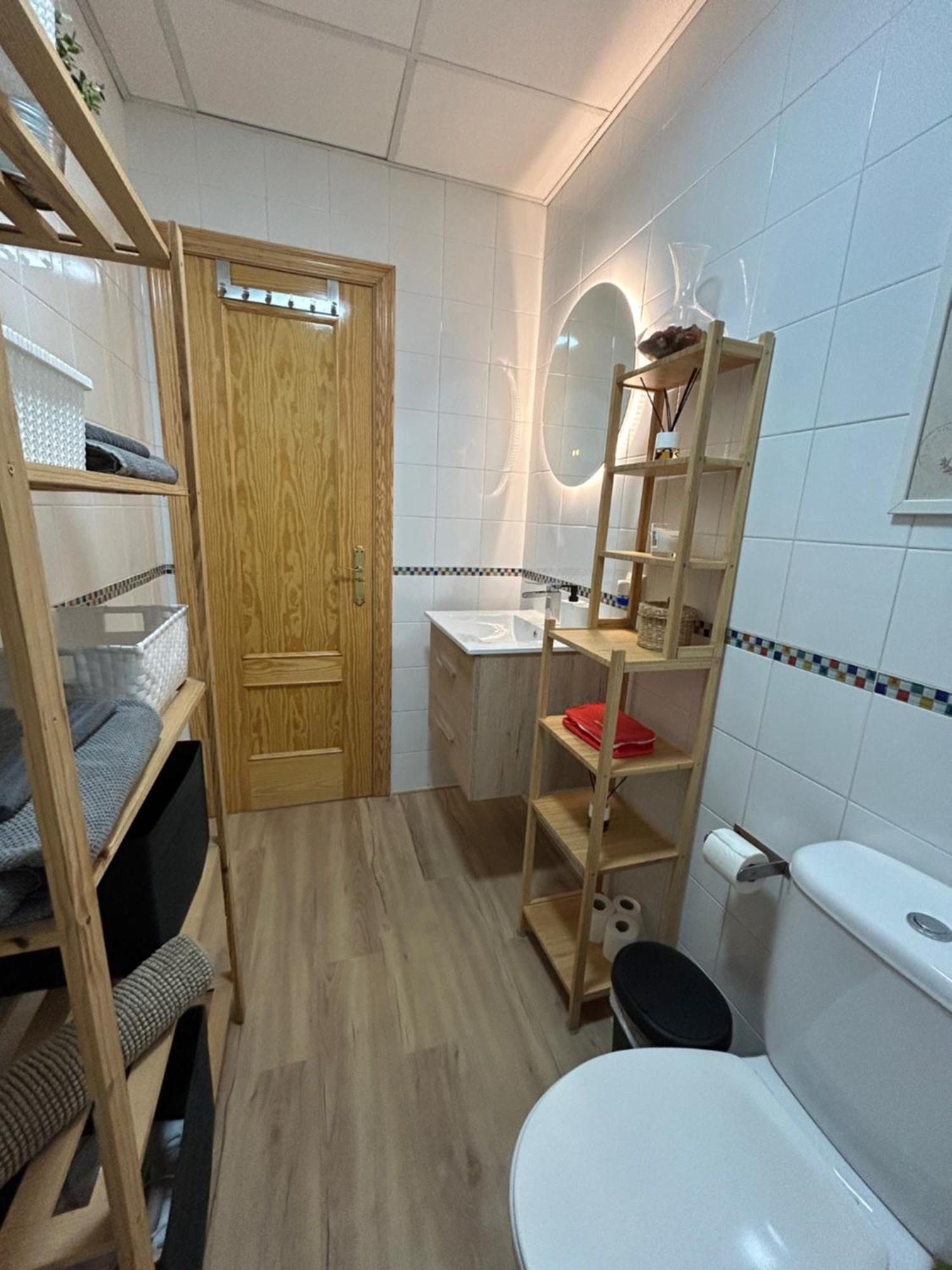 Apartamento Pintor Palomino Kordoba Bagian luar foto